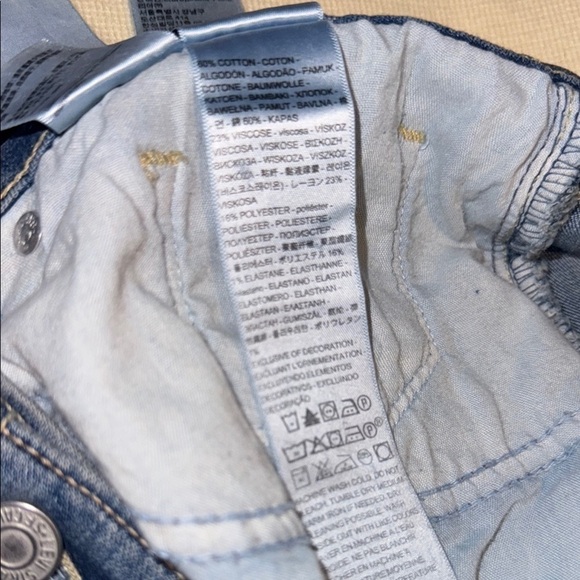 Levi's Women's Blue Jeans - Picture 4 of 4